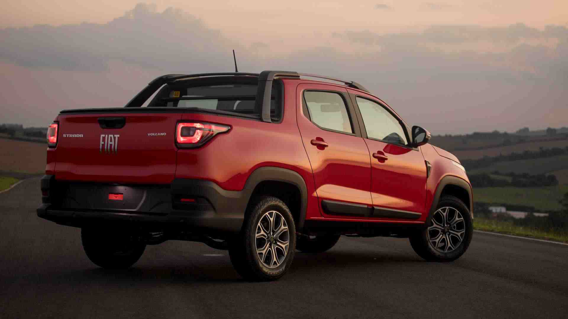 fiat-strada-volcano-1.3-2021-1