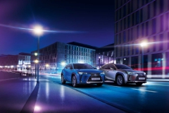 2020-lexus-ux-300e-2