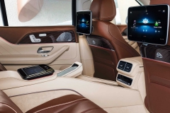 mercedes-maybach-gls-2020-24