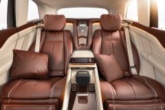 mercedes-maybach-gls-2020-27