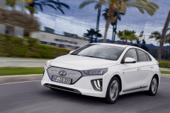 new-hyundai-ioniq-electric-09