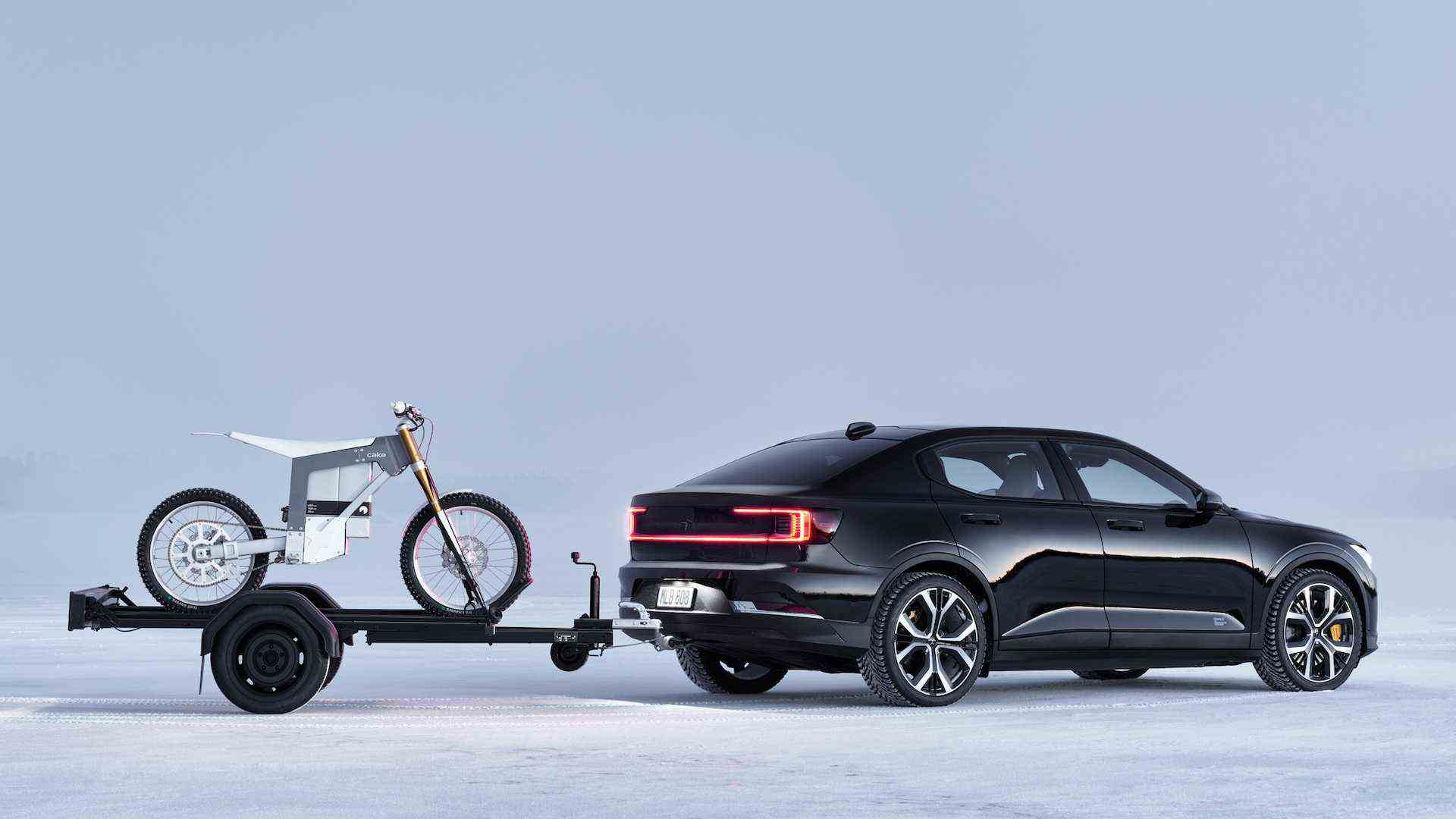 polestar-2-towing-1