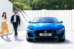 2021-jaguar-f-type-23