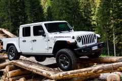 jeep-gladiator-al-camp-jeep-2019-1