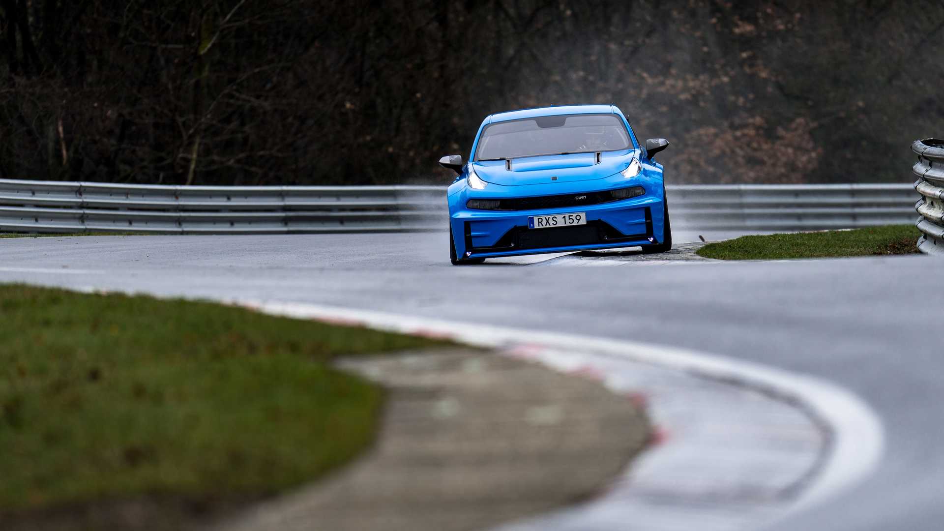 lynk-co-03-cyan-concept-sets-front-wheel-drive-and-four-door-nurburgring-records-3