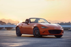 2019-mazda-mx-5-miata-30th-anniversary-edition