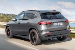 mercedes-benz-gla-2020-12