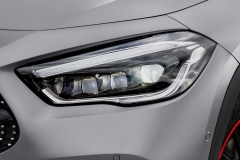 mercedes-benz-gla-2020-17