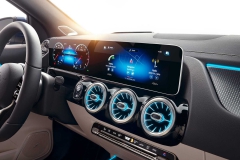 mercedes-benz-gla-2020-27