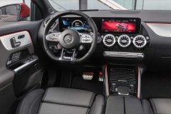 mercedes-benz-gla-35-amg-2020-7