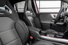 mercedes-benz-gla-35-amg-2020-8