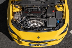 2020-mercedes-amg-cla-35-coupe (21)