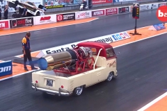 jet-powered-vw-van
