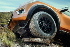Nissan-Navara-AT3200002