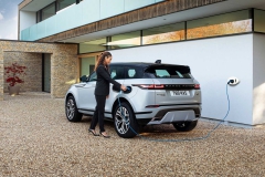 2020-land-rover-range-rover-evoque-p300e-2