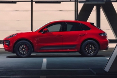 2020-porsche-macan-gts-1