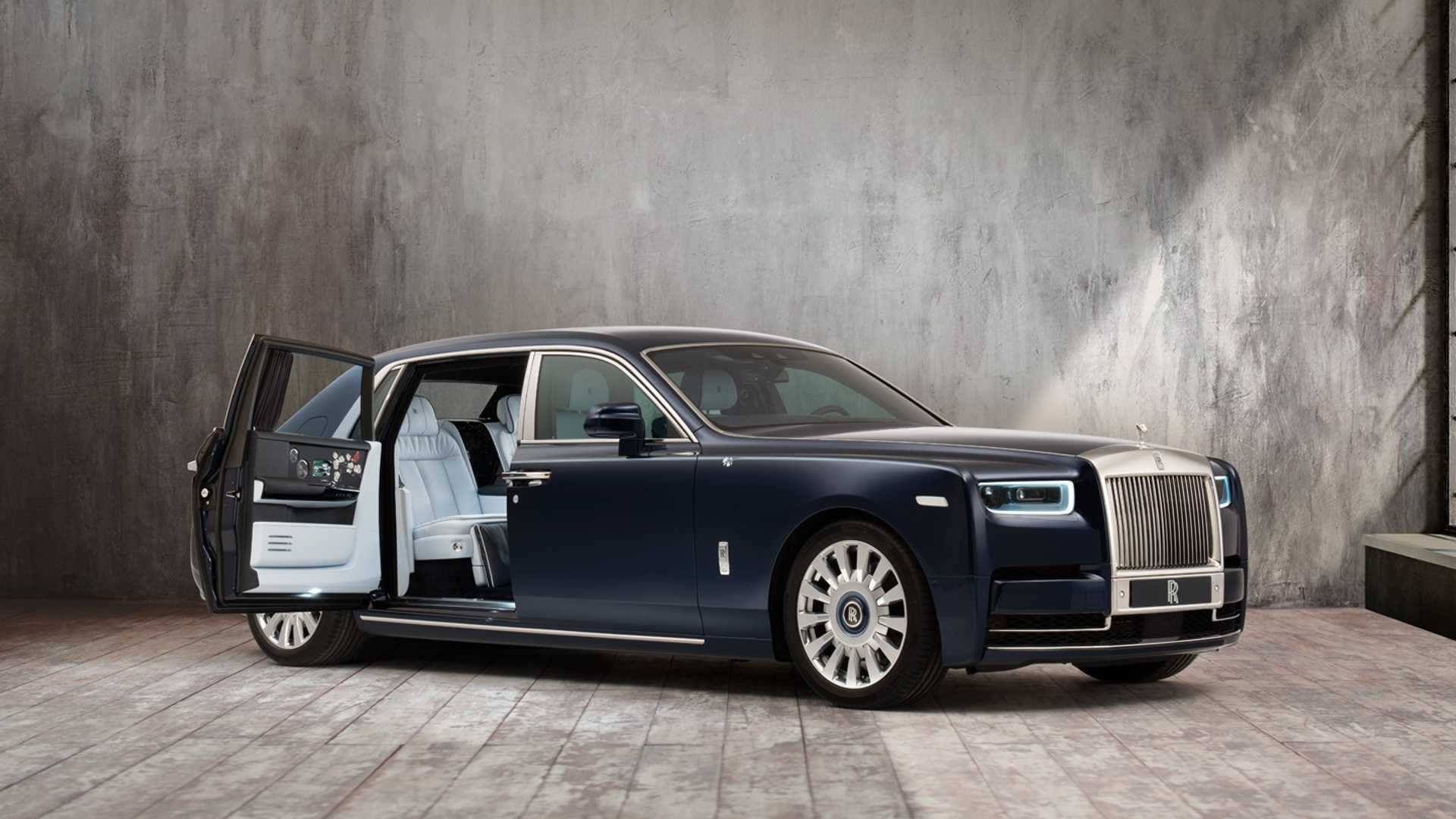 million-stitch-rolls-royce-phantom-6