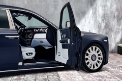 million-stitch-rolls-royce-phantom-5