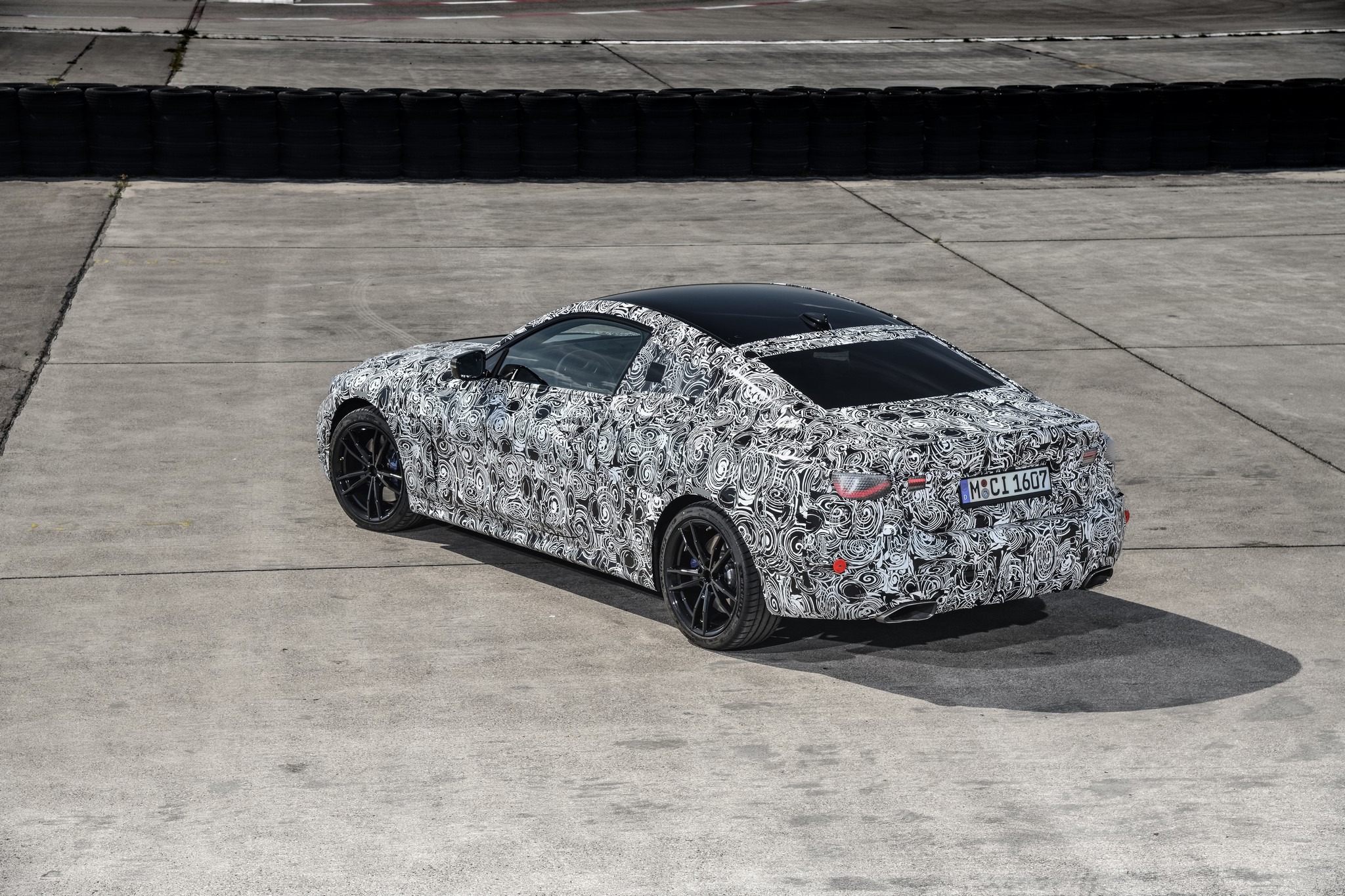 P90387914_highRes_the-new-bmw-4-series