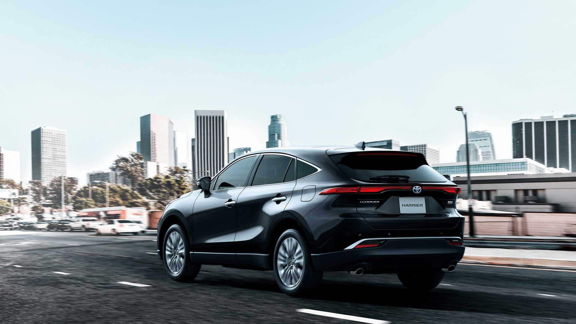 2021-toyota-harrier-3