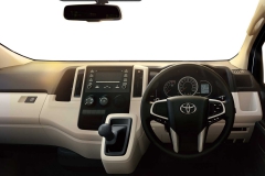 2019-toyota-hiace (5)