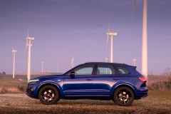 2021-vw-touareg-r-12