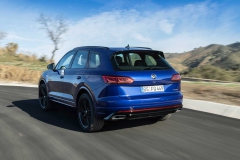 2021-vw-touareg-r-13