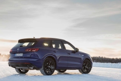 2021-vw-touareg-r-15