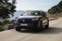 2021-vw-touareg-r-4